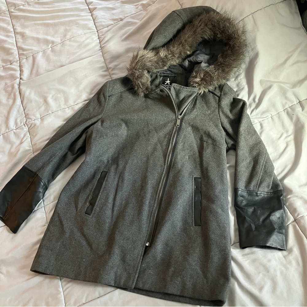 🩷2/$10  Atmosphere Charcoal Coat with Faux Fur Trim